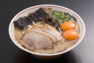 黒亭　玉子入りラーメン